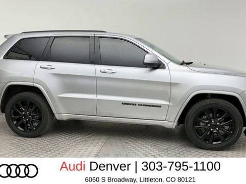 Used 2018 Jeep Grand Cherokee Altitude image 9