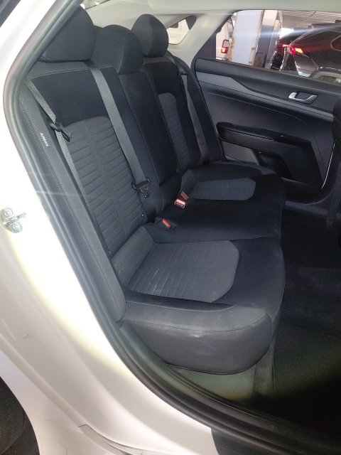 Certified 2025 Kia K5 LXS FWD image 7
