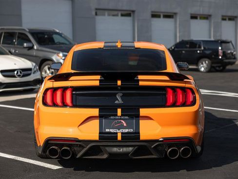 Used 2020 Ford Mustang Shelby GT500 w/ Technology Package image 14