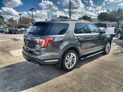Used 2018 Ford Explorer Limited w/ Equipment Group 301A image 11