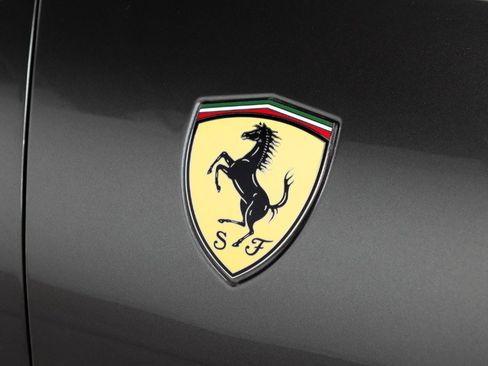 Used 2023 Ferrari Roma image 21