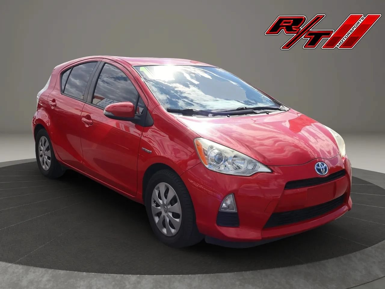 Used 2014 Toyota Prius C Two FWD image 1