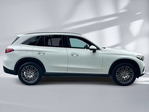 Certified 2026 Mercedes-Benz GLC 300 4MATIC image 5