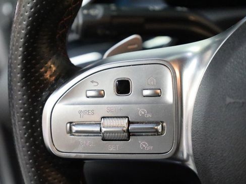 Used 2022 Mercedes-Benz A 220 w/ AMG Line image 10