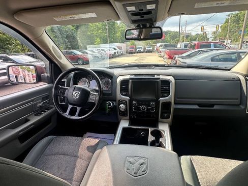 Used 2015 RAM 1500 Big Horn AWD/4WD image 9