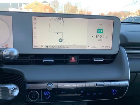 Used 2022 Hyundai Ioniq 5 SE image 18