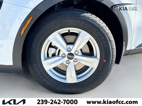 New 2026 Kia Sorento LX image 38