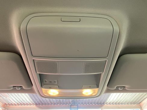 Used 2017 Volkswagen Passat 1.8T R-Line image 23