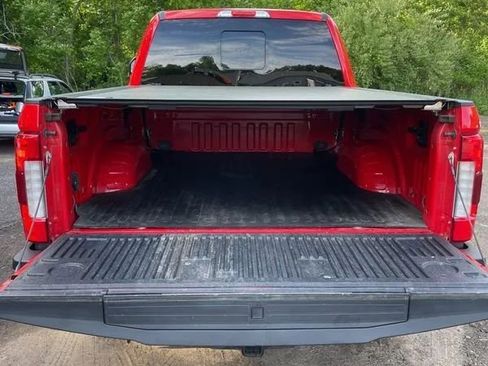 Used 2017 Ford F250 Lariat w/ Lariat Ultimate Package AWD/4WD image 23