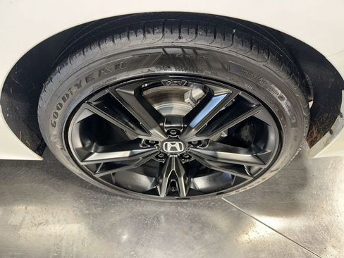 Used 2025 Honda Civic Si image 12