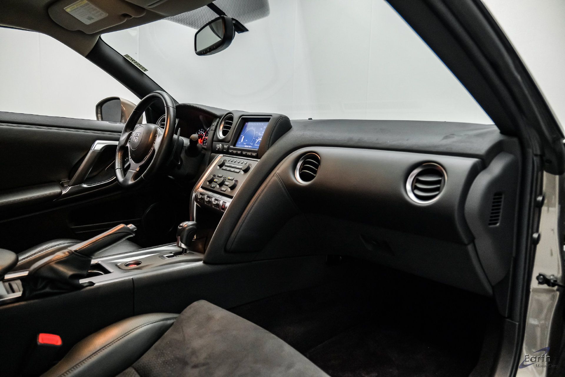Used 2009 Nissan GT-R Premium AWD/4WD image 58