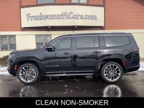 Used 2023 Jeep Wagoneer Series II w/ Premium Group I image 6