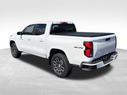 Certified 2024 Chevrolet Colorado LT w/ LT Convenience Package III AWD/4WD image 3