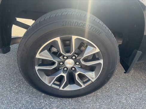 Used 2024 Chevrolet Silverado 1500 LT w/ All Star Edition Plus image 9