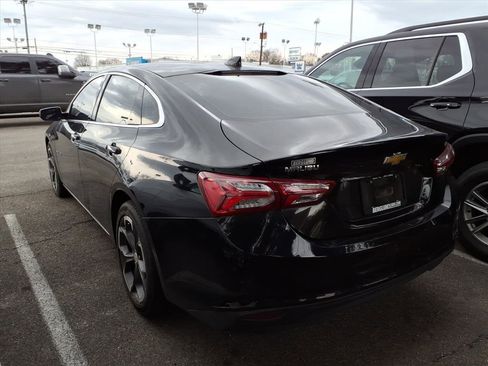Used 2022 Chevrolet Malibu LT image 3