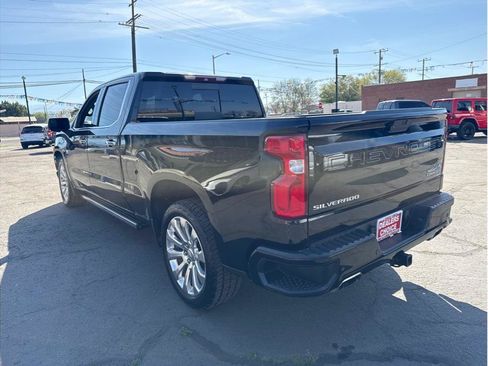 Used 2019 Chevrolet Silverado 1500 High Country w/ Technology Package AWD/4WD image 14