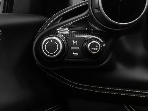 Certified 2021 Ferrari F8 Tributo RWD image 65