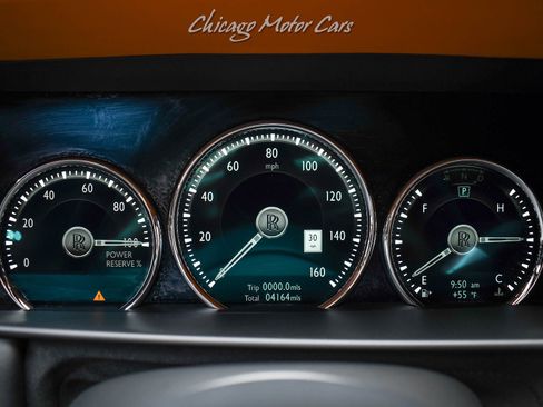 Used 2023 Rolls-Royce Cullinan image 12