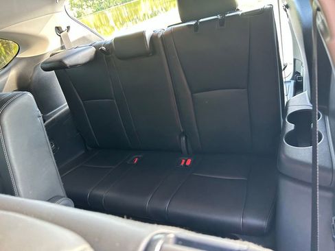 Used 2025 Toyota Highlander Limited AWD/4WD image 14