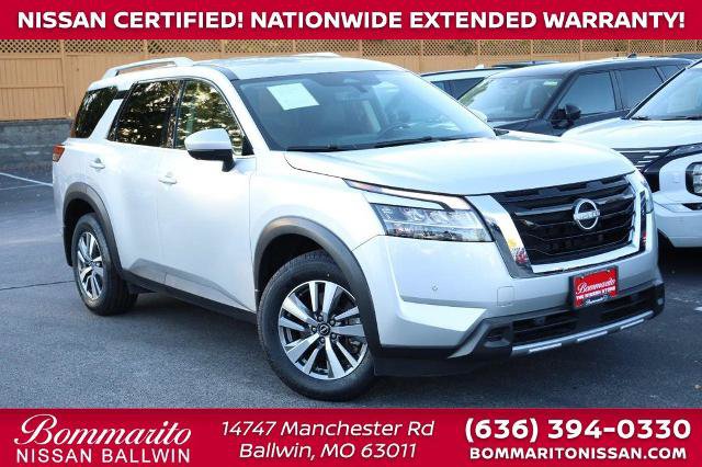 Certified 2023 Nissan Pathfinder SL AWD/4WD image 1