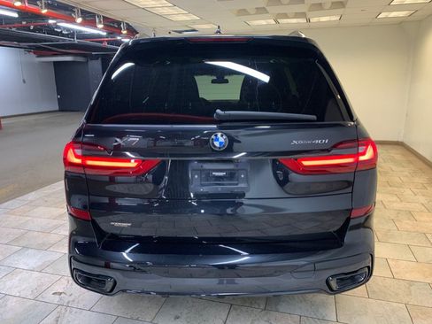 Used 2022 BMW X7 xDrive40i w/ M Sport Package AWD/4WD image 6