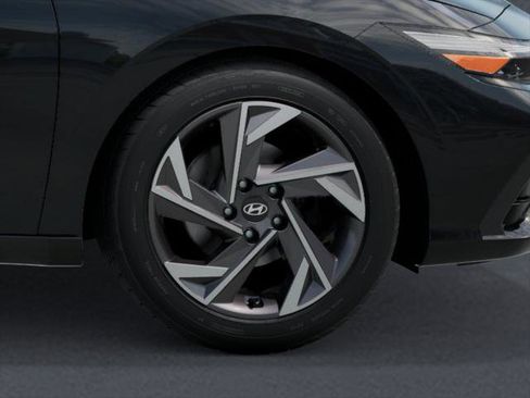 New 2026 Hyundai Elantra Limited image 8