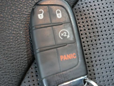Used 2023 Jeep Compass High Altitude AWD/4WD image 29