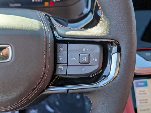 New 2025 Jeep Wagoneer S Launch Edition image 18