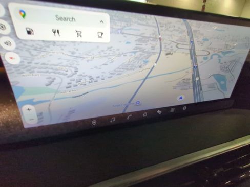 Used 2025 INFINITI QX80 Sensory image 5