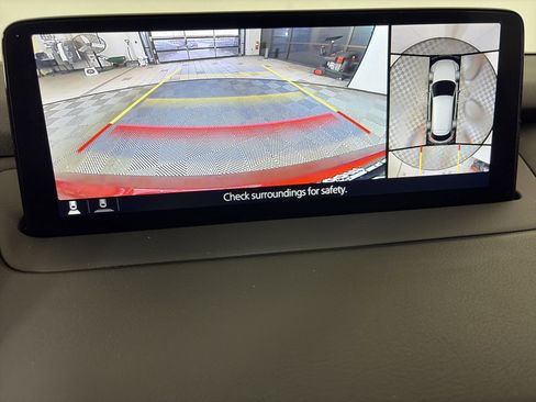 Used 2023 MAZDA CX-9 Signature image 24