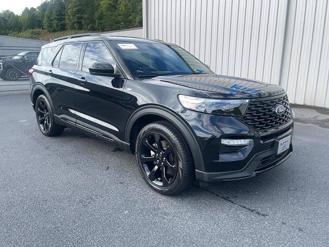 Certified 2024 Ford Explorer ST-Line w/ Class IV Trailer Tow Package RWD image 4