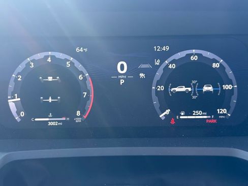 Used 2025 Toyota Tacoma TRD Sport image 25