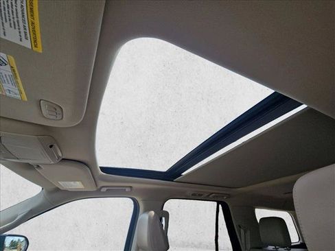Used 2024 Ford Expedition Limited RWD image 16