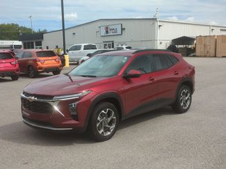 Used 2024 Chevrolet Trax LT FWD video 1