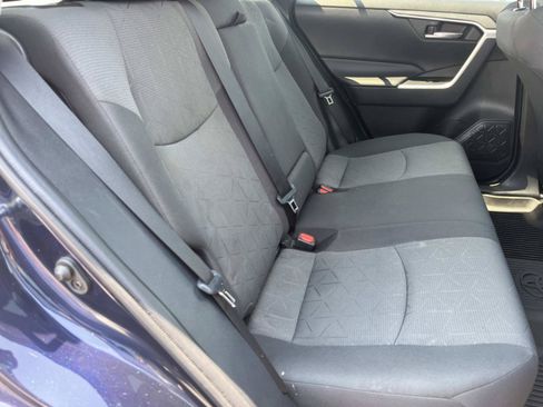 Used 2020 Toyota RAV4 XLE w/ Convenience Package AWD/4WD image 21
