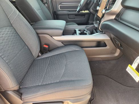 New 2026 RAM 2500 Lone Star AWD/4WD image 13