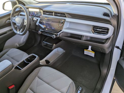 New 2027 Chevrolet Bolt LT w/ Comfort Package image 14