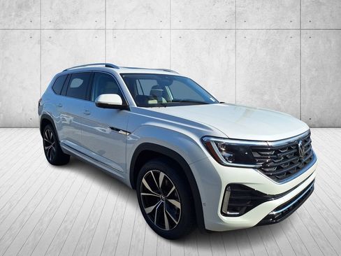 New 2026 Volkswagen Atlas SEL Premium R-Line AWD/4WD image 3
