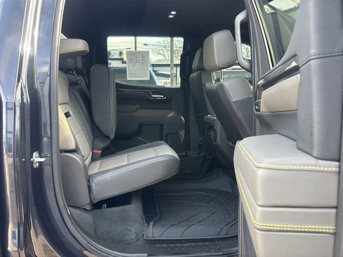 Used 2024 Chevrolet Silverado 1500 ZR2 w/ Technology Package image 24