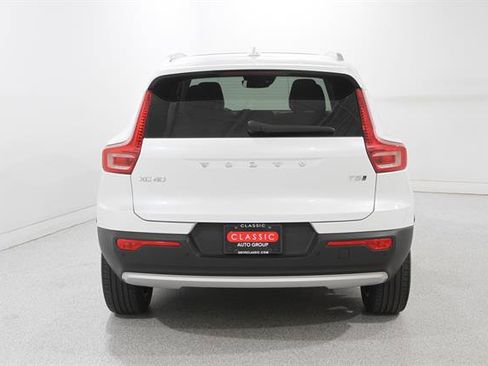 Used 2022 Volvo XC40 T5 Momentum w/ Premium Package AWD/4WD image 19