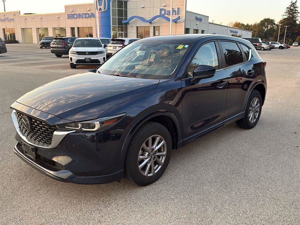 Used 2024 MAZDA CX-5 AWD 2.5 S w/ Select Package image 3