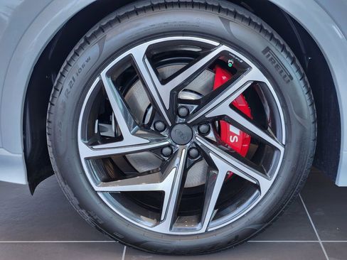 New 2027 Audi SQ6 e-tron Premium Plus AWD/4WD image 15