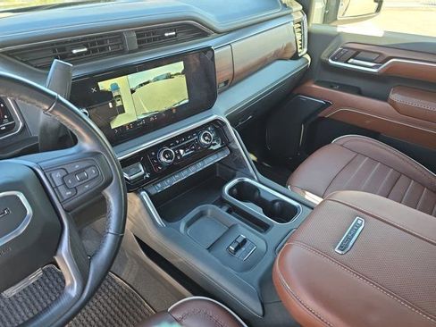 Used 2024 GMC Sierra 2500 Denali Ultimate w/ Max Trailering Package image 25