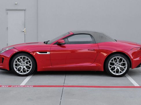 Used 2014 Jaguar F-TYPE Convertible RWD image 8