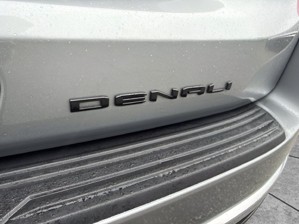 Used 2023 GMC Yukon Denali w/ Denali Reserve Package AWD/4WD image 33