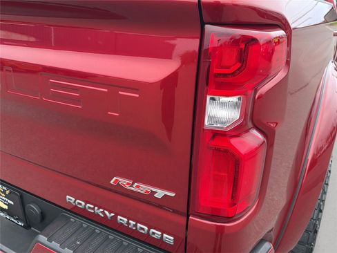 Used 2021 Chevrolet Silverado 1500 RST w/ All Star Edition Plus AWD/4WD image 40