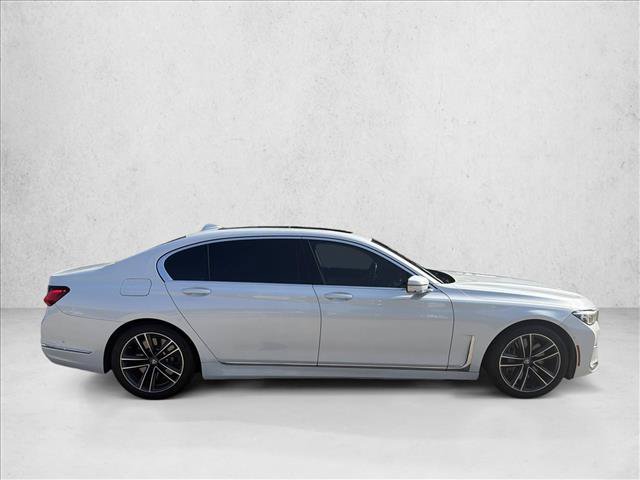 Used 2020 BMW 750i xDrive w/ Executive Package AWD/4WD image 6