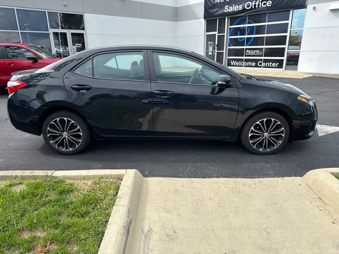Used 2016 Toyota Corolla S FWD image 3