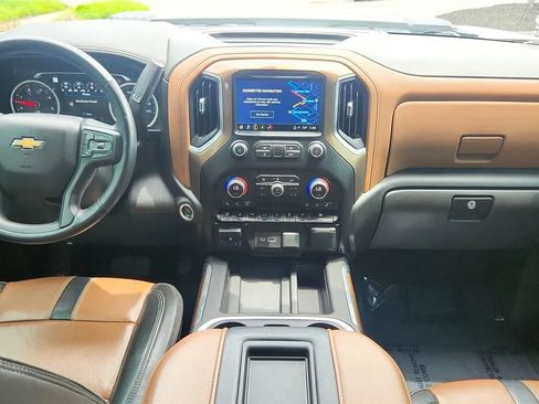Used 2021 Chevrolet Silverado 3500 High Country AWD/4WD image 32
