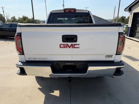 Used 2017 GMC Sierra 1500 SLT w/ SLT Premium Package image 8